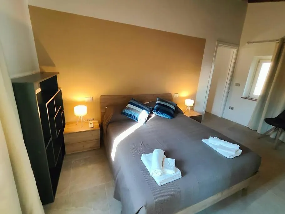 볼테라 Volaterrae Deluxe Loft With Garden 아파트